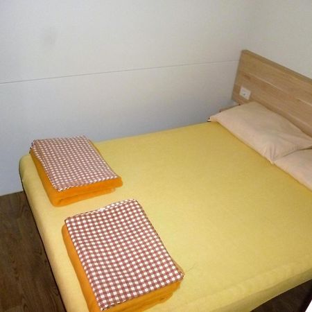 סלינה Campsite Pisak - Mobile Homes By The Sea חדר תמונה